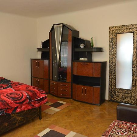 Apartament Oana Braşov Eksteriør bilde