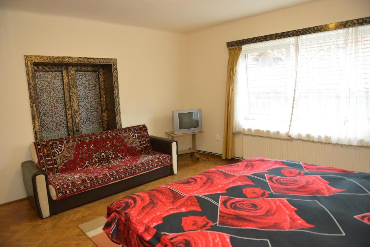 Apartament Oana Braşov Eksteriør bilde